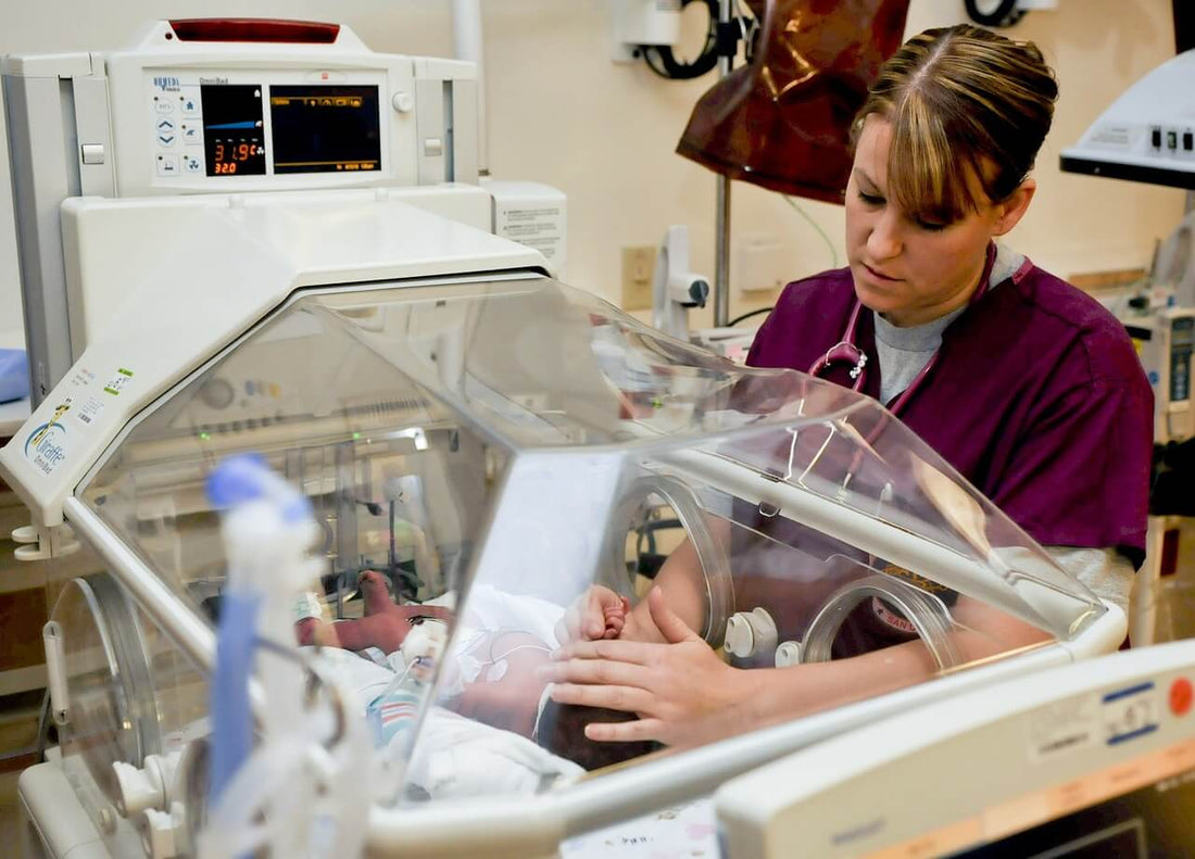 Practical Tips for Staying Hygienic and Clean in Your Scrubs